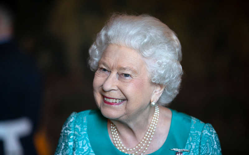 Elżbieta II wyraziła uznanie dla mediów w dobie pandemii