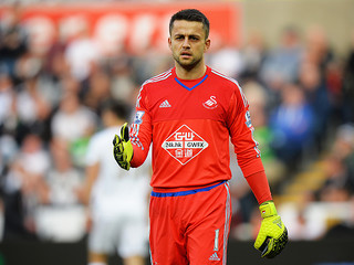 Fabianski hopes to deliver another win for Swansea