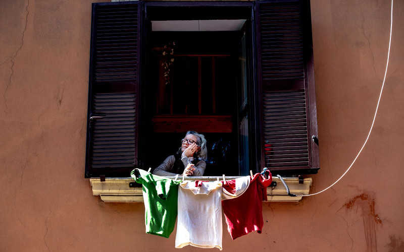 Włochy zakażą prywatnych uroczystości, także w domach