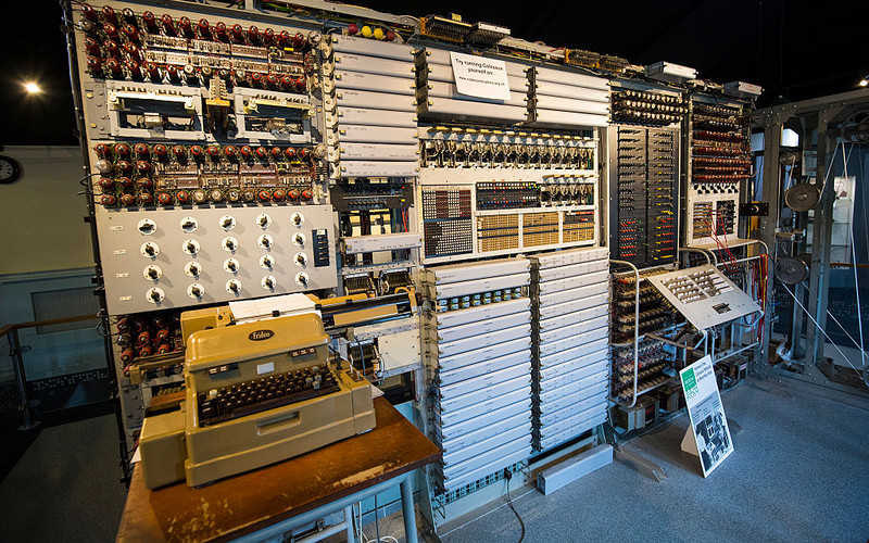 Facebook przekazał 1 mln funtów muzeum kryptologii w Bletchley Park