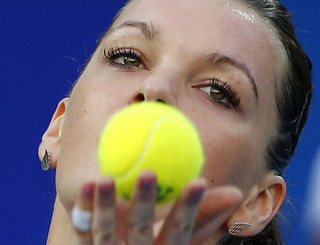 Radwanska in second round in China