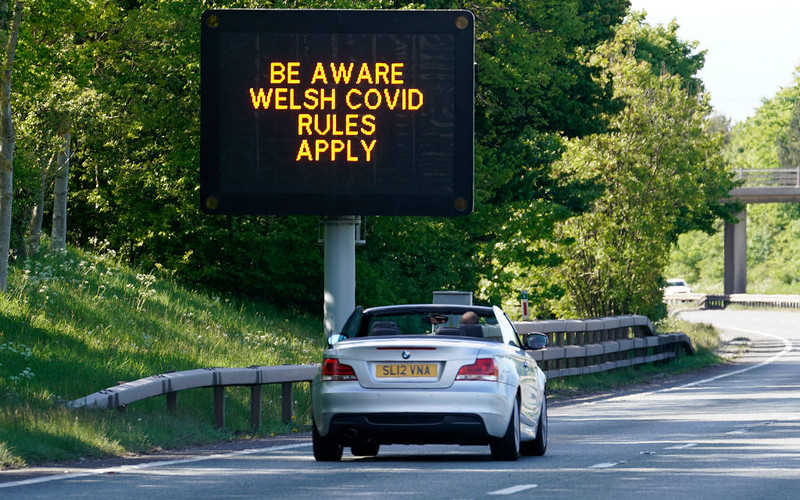 Covid: Wales to ban people coming from UK hotspots