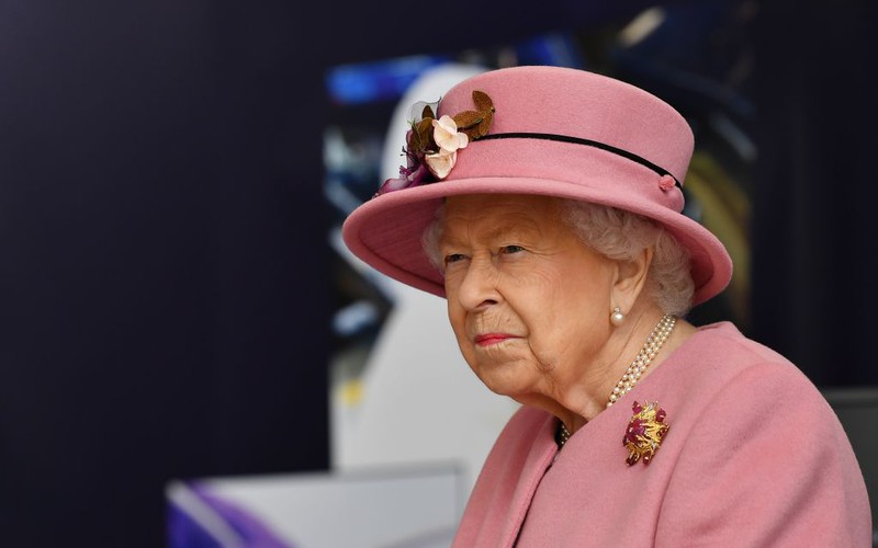 The Queen carries out first public engagement outside royal grounds
