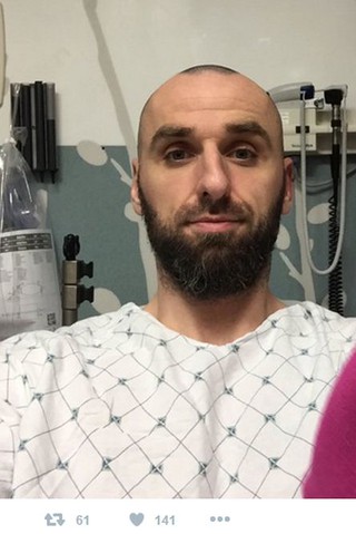 Wizards' Marcin Gortat will have knee checked for infection
