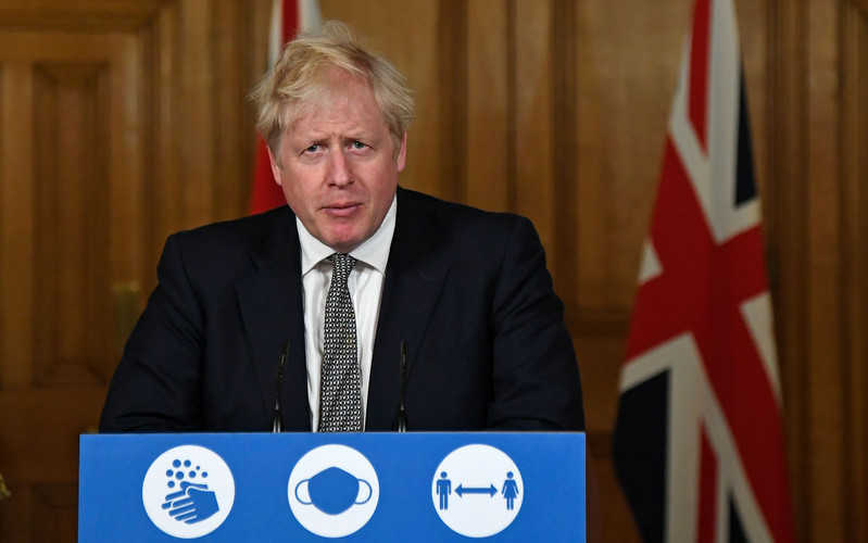 Covid-19: PM announces four-week England lockdown