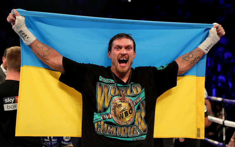 Oleksandr Usyk outpoints Derek Chisora for unanimous decision victory in London