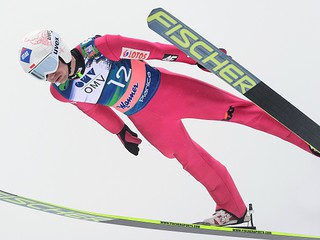 Kamil Stoch out of tournament