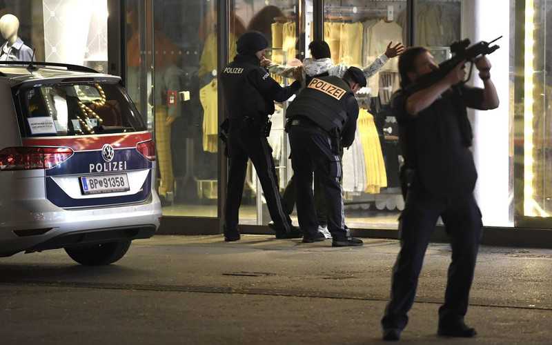 Atak terrorystyczny w Wiedniu. Nie żyją 4 osoby