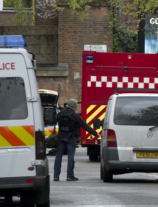 Woman dies after Tottenham street stabbing