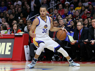 Curry's thsirt most seling item in NBA