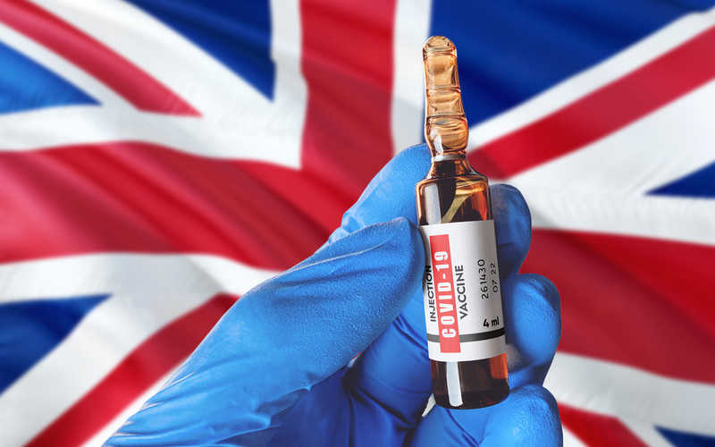 Londyn: Pierwsi mieszkańcy otrzymali dziś szczepionkę na koronawirusa