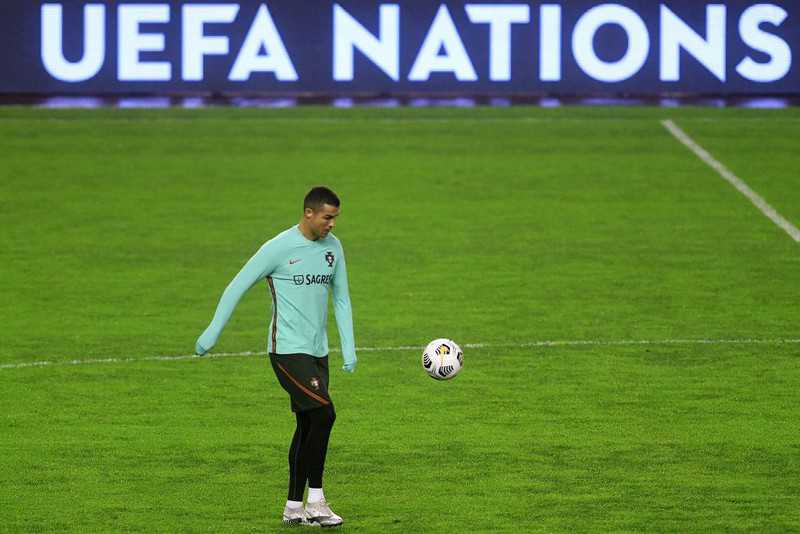 Ronaldo closely guarded in Croatia