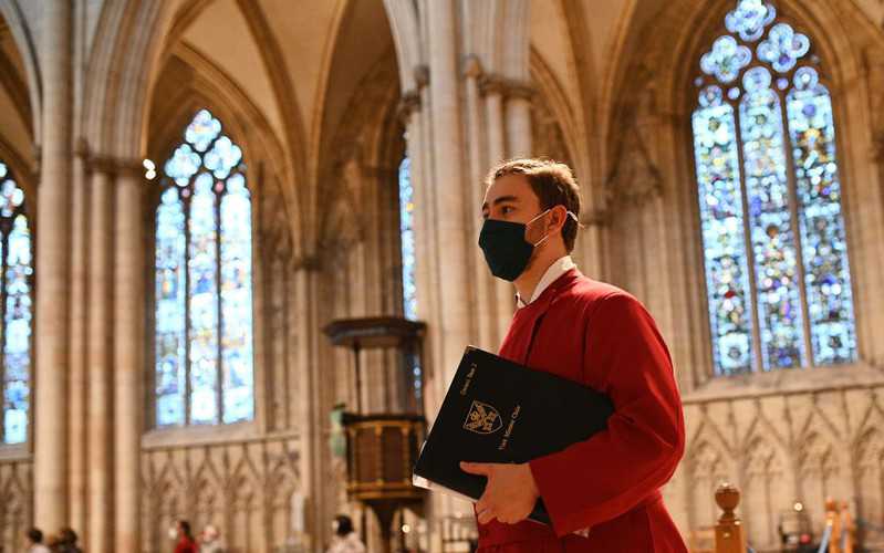 Pastorzy w Anglii zaskarżyli zakaz organizowania nabożeństw