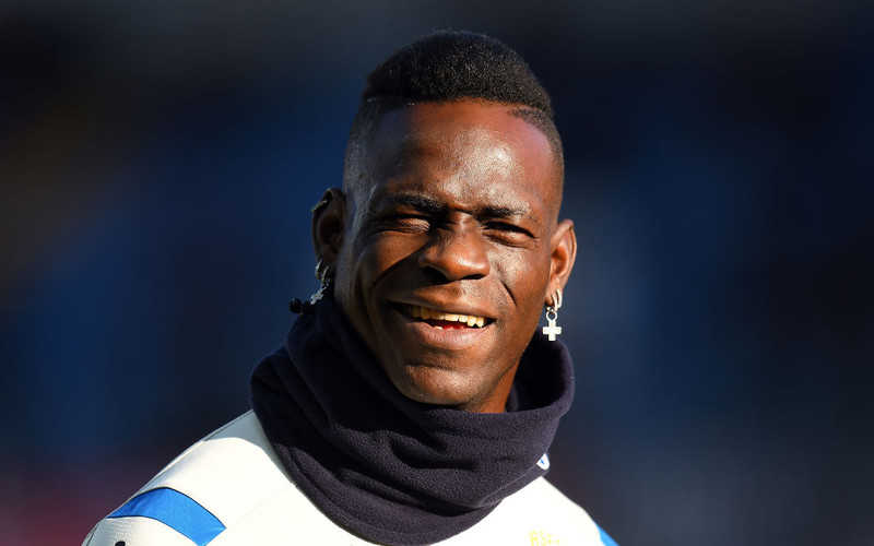 Balotelli training with Serie D team