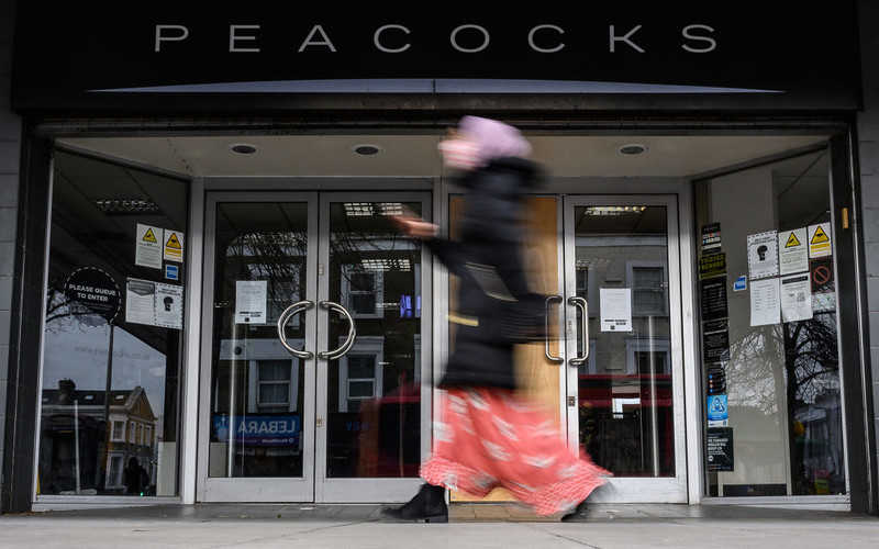 Peacocks and Jaeger collapse puts 4,700 jobs at risk