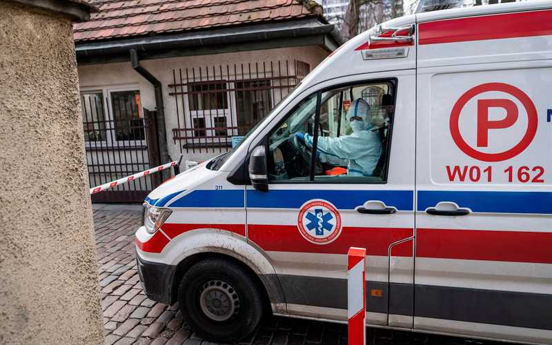 A 9-year-old girl infected with coronavirus died in Poland