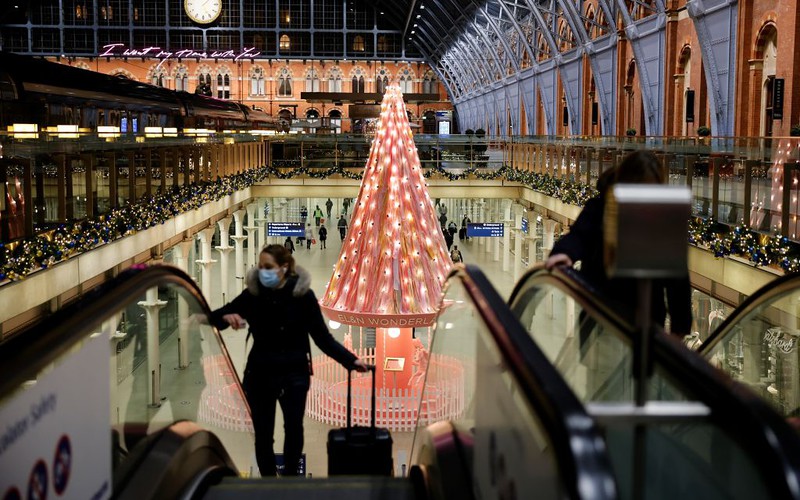 UK: Minister transportu ostrzega przed świątecznymi podróżami