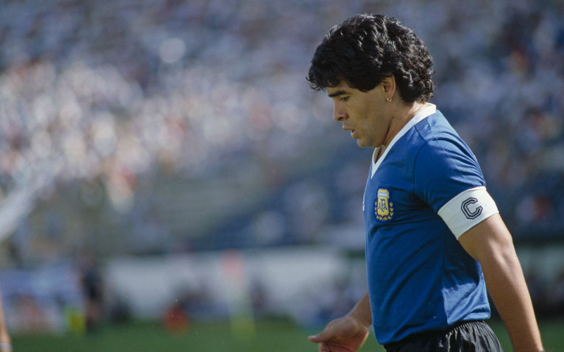 "New York Times": Diego Maradona - najbardziej ludzki z nieśmiertelnych