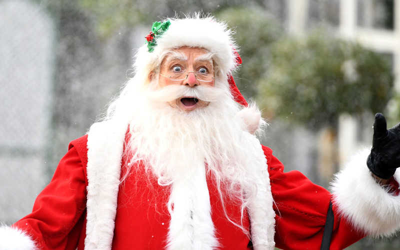 Santa Claus given clearance to enter Irish airspace