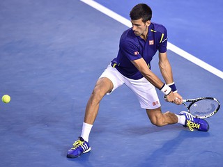 Djokovic w finale po wygranej z Federerem