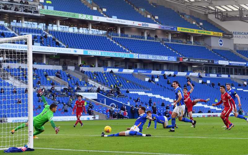 Brighton score controversial late penalty to rescue draw against disappointing Liverpool