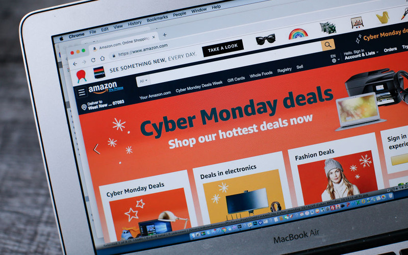 Experts warn of online fraud on Cyber Monday