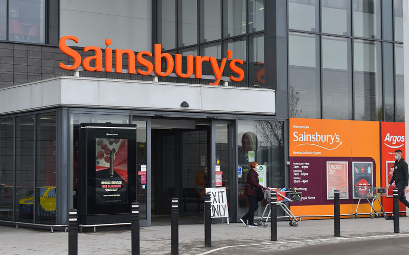 Sainsbury's and Aldi to hand back £540m of business rates relief