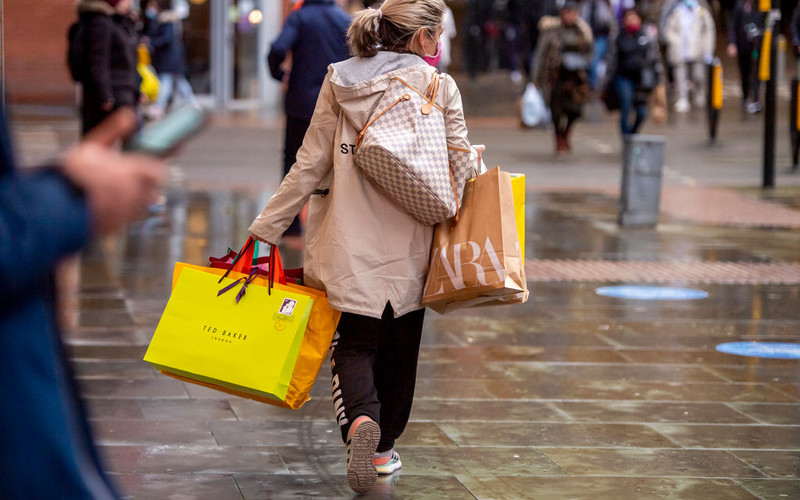 'Covid fatigue' and Christmas lures eager shoppers