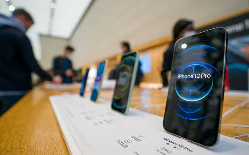 Brits ‘will spend OVER £65,000 on iPhones, PS5 and more in their lifetimes’