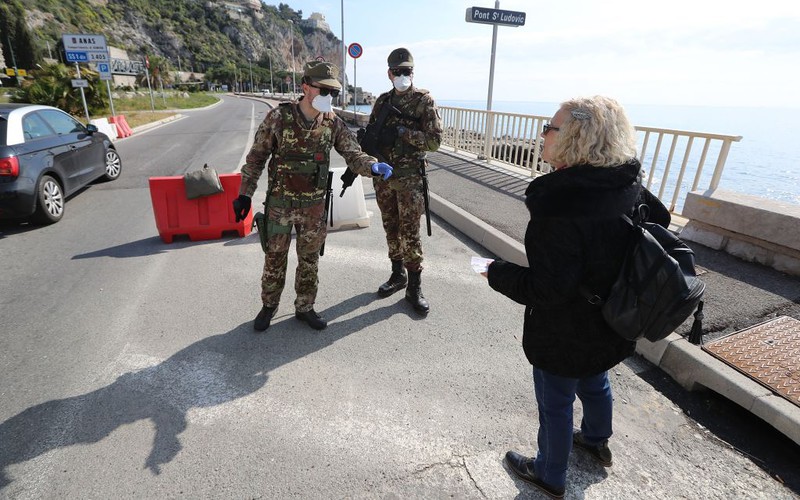 Italy: The head of the Ministry of the Interior has announced tightening of border controls