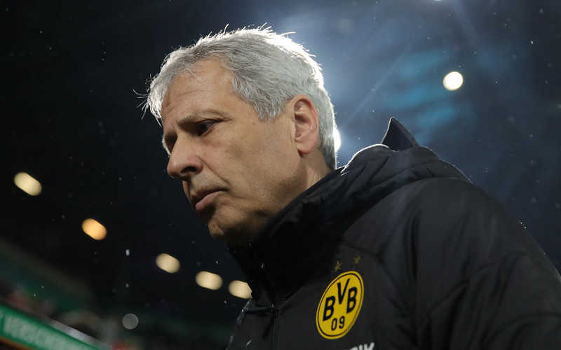Official: Dortmund sack Lucien Favre