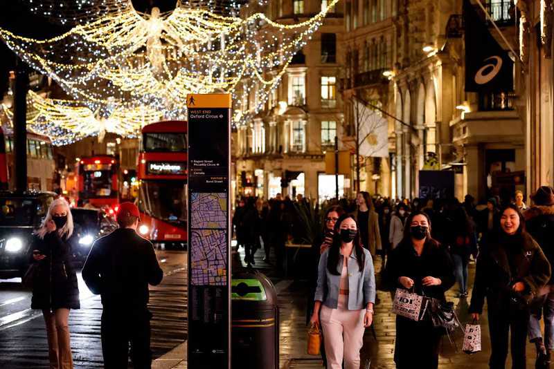 Londyn: Od północy z wtorku na środę najwyższy poziom restrykcji 