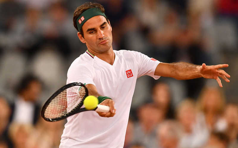 Roger Federer in 'race against time' to be fit for Australian Open