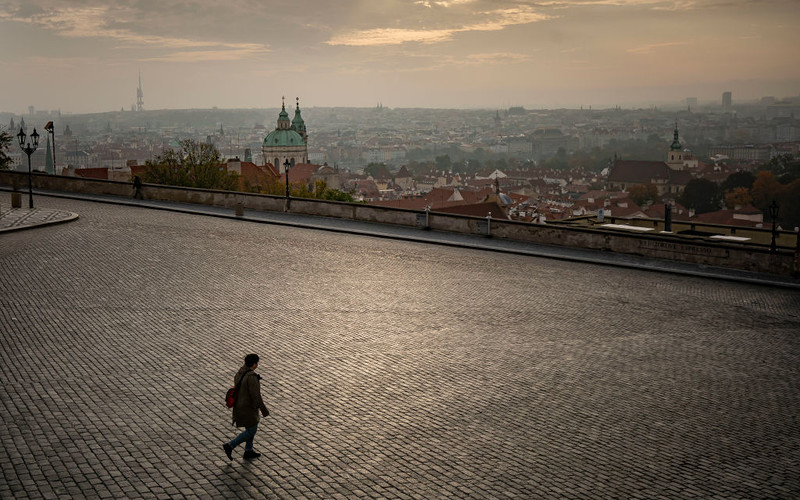 "Gazeta Wyborcza": Poland's neighbors close for Christmas