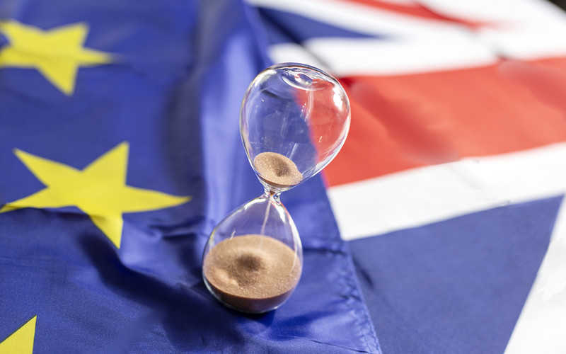 PIE o Brexicie: Brak unijno-brytyjskiej umowy "niemal pewny"