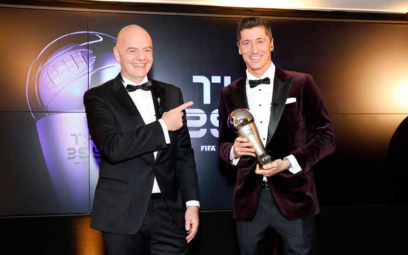 Lewandowski beats Messi & Ronaldo to Best FIFA Men's Player award as Bronze takes women's prize