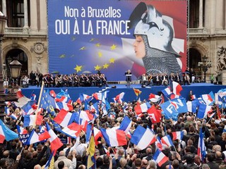 Front Narodowy: Francja poza strefą euro, "nie" dla małżeństw homoseksualnych