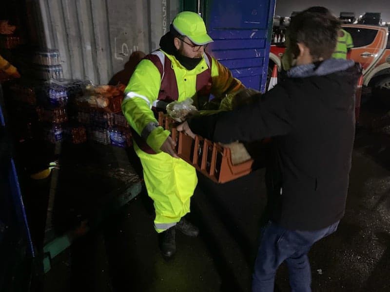 Hrabstwo Kent: Pomoc od konsulatów dla polskich kierowców czekających na wyjazd