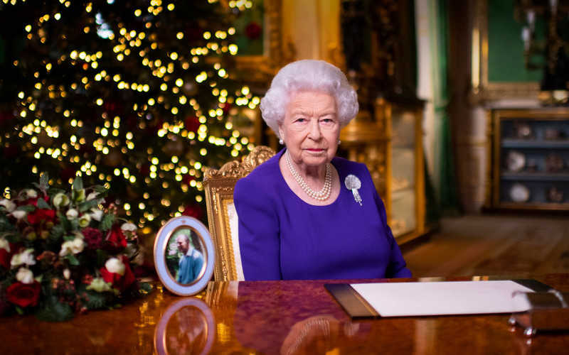 Elżbieta II w świątecznym orędziu: "Nie jesteście sami"