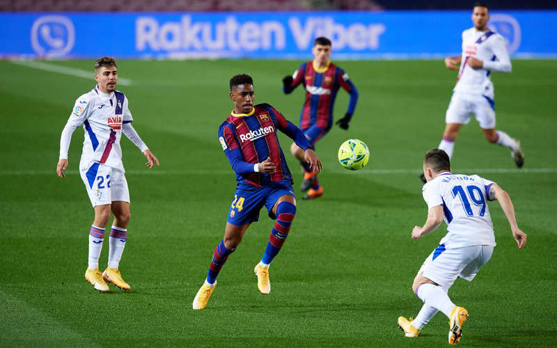 Liga hiszpańska: Remis Barcelony z Eibarem na Camp Nou