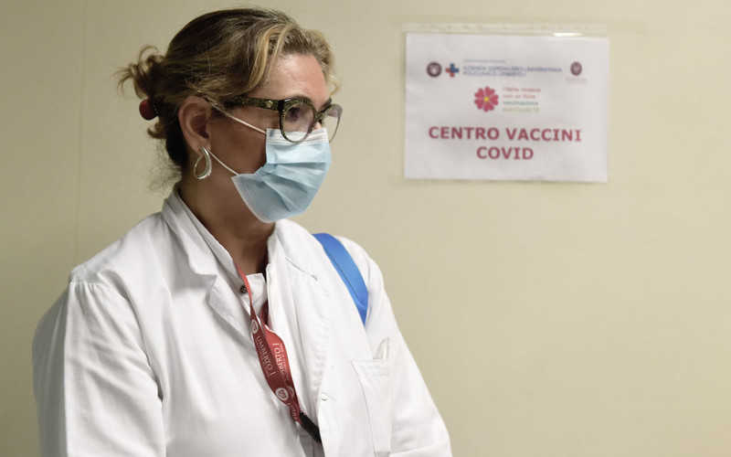 Italy excludes compulsory vaccination against coronavirus