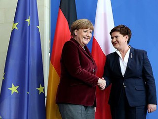 Premier Szydło z wizytą u kanclerz Merkel: Rozmowy o migracji i Brexicie