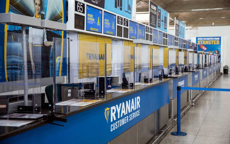 Ryanair warns 'few if any flights' will run in lockdown