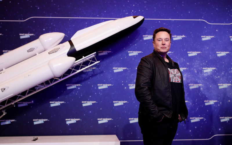 Elon Musk najbogatszym człowiekiem świata. Wyprzedził Jeffa Bezosa