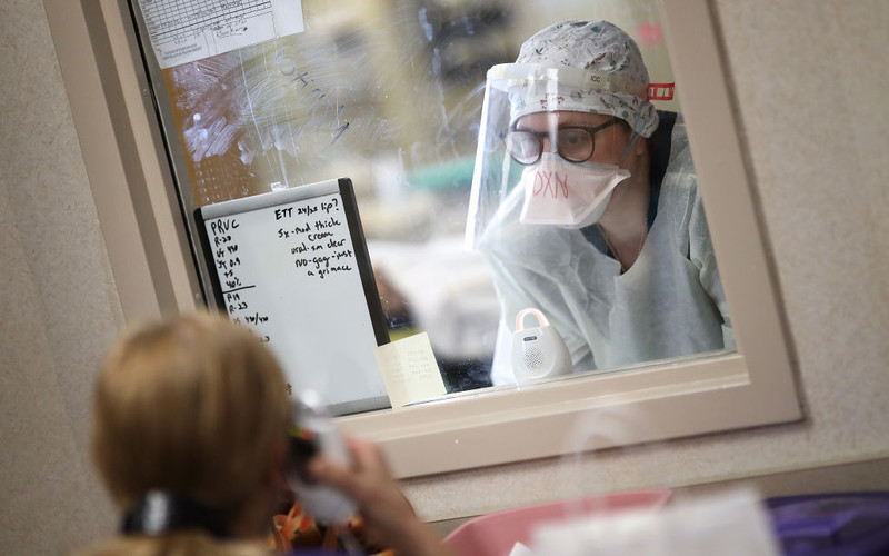Ireland tightens lockdown as COVID-19 'tsunami' threatens hospitals