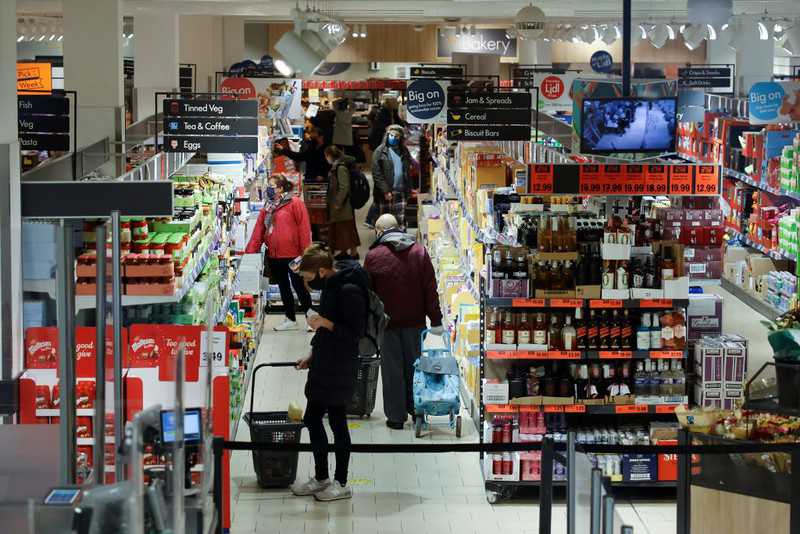 Supermarkety w UK będą poddane kontroli. Władze chcą sprawdzać, czy zakupy są bezpieczne
