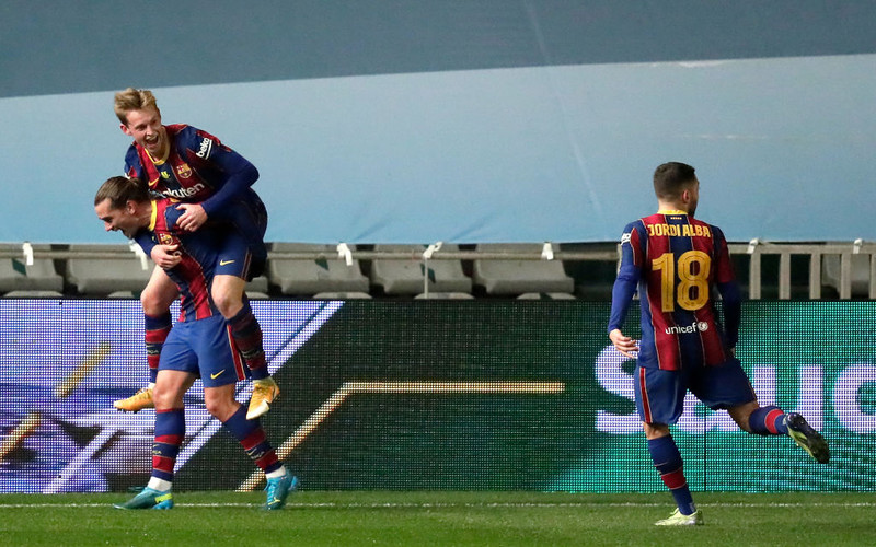 Superpuchar Hiszpanii: Barcelona pierwszym finalistą. Awans bez Messiego