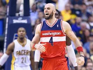 Gortat, Wall post double-doubles to lead Wizards past Jazz