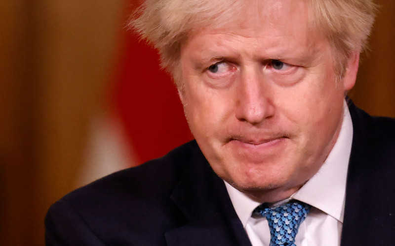 Boris Johnson: Liczba zgonów na Covid-19 "przerażająca"