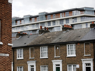 Londyn: Brakuje mieszkań w przystępnej cenie, a 22 tysiące domów stoi pustych